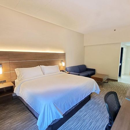 Holiday Inn Express Edgewood-Aberdeen-Bel Air Extérieur photo