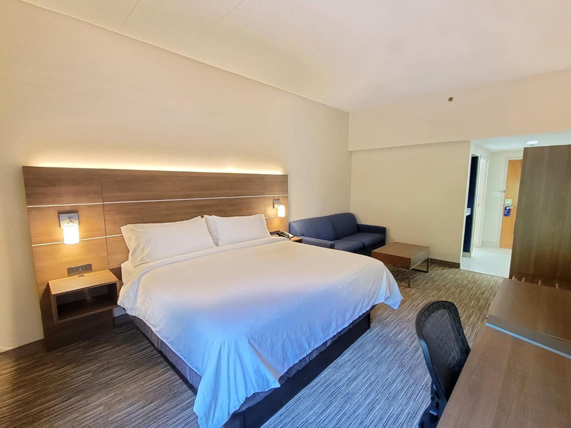 Holiday Inn Express Edgewood-Aberdeen-Bel Air Extérieur photo