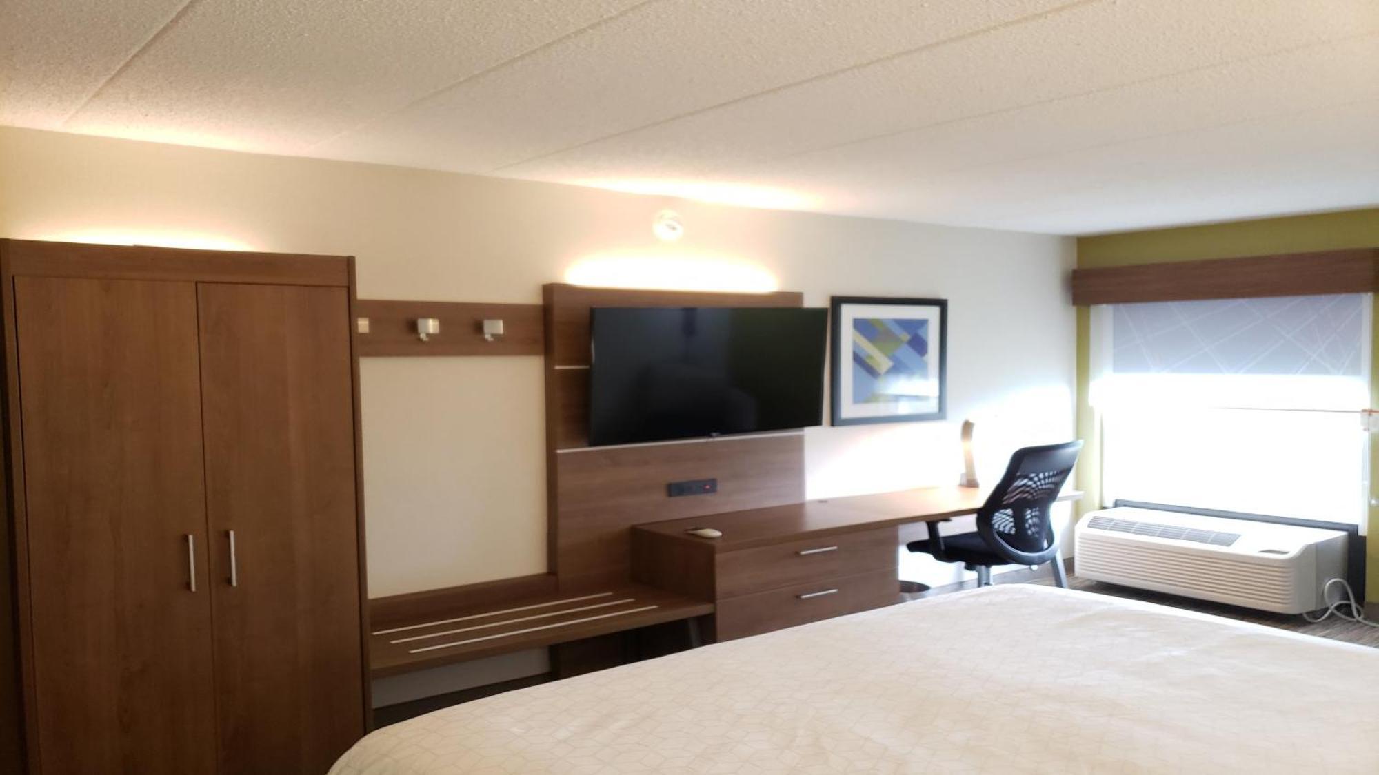 Holiday Inn Express Edgewood-Aberdeen-Bel Air Extérieur photo