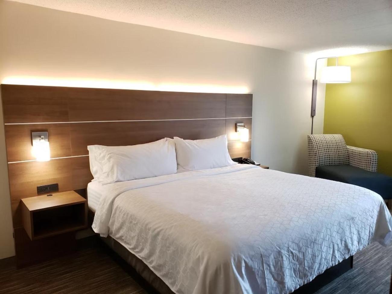 Holiday Inn Express Edgewood-Aberdeen-Bel Air Extérieur photo