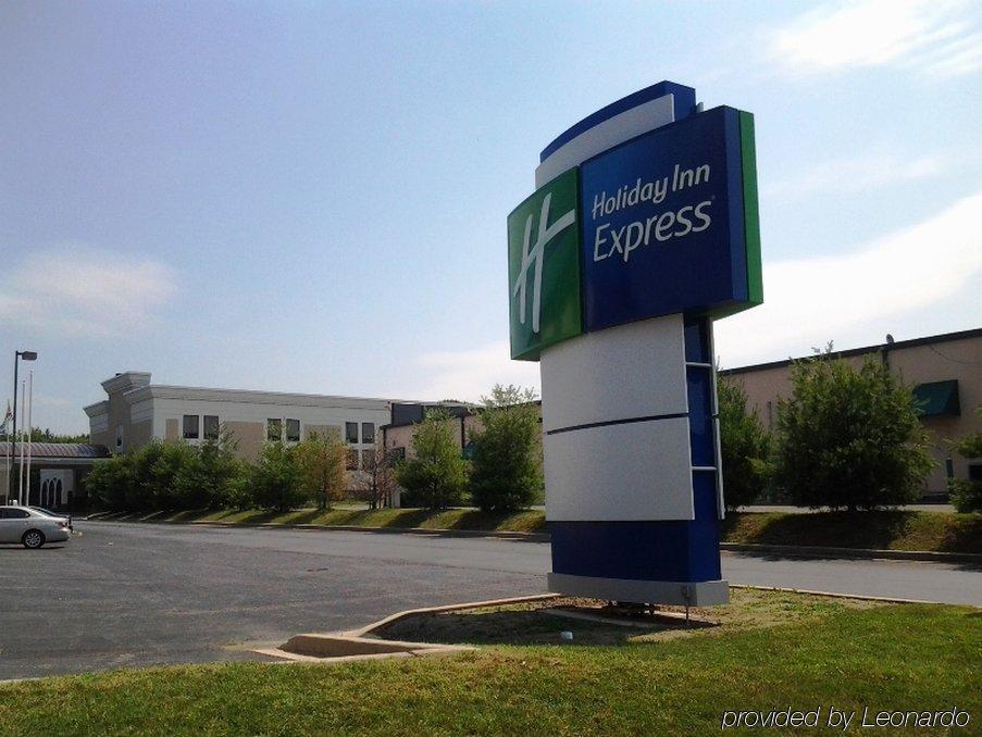 Holiday Inn Express Edgewood-Aberdeen-Bel Air Extérieur photo
