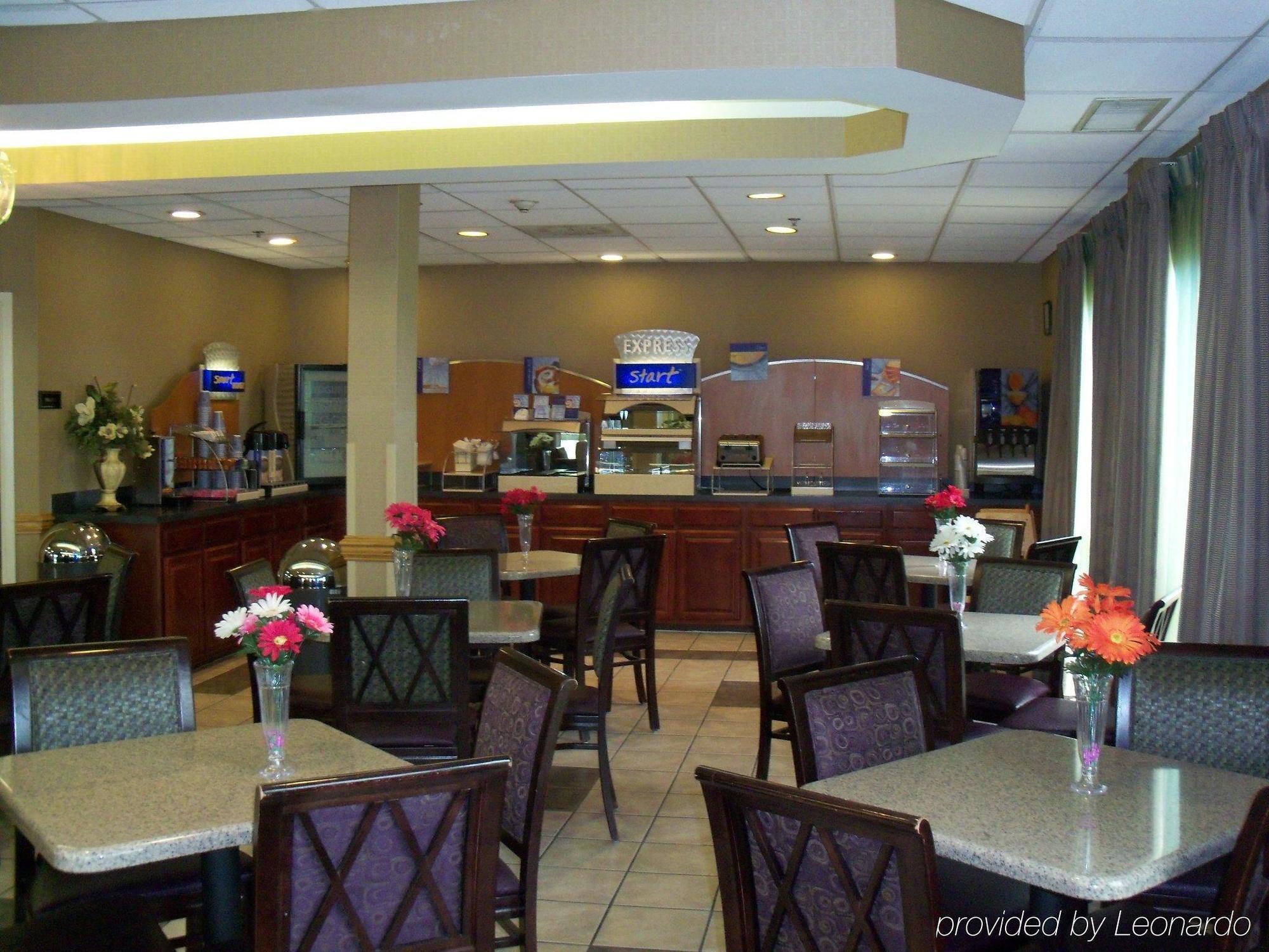 Holiday Inn Express Edgewood-Aberdeen-Bel Air Extérieur photo